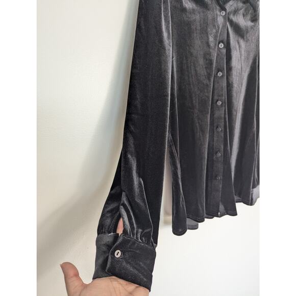 ModCloth Be Buzzworthy Black Velvet Button Up Top - Picture 2 of 7